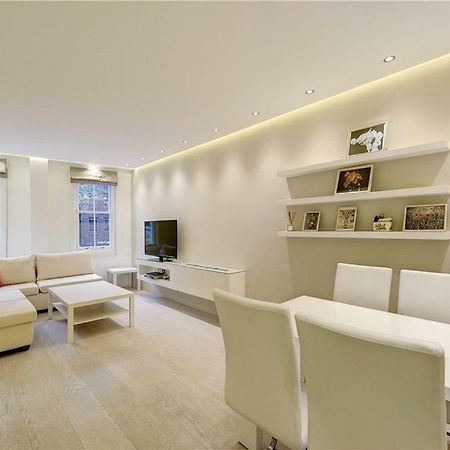Heart Of Knightsbridge - Stunning Air Conditioned Apartment - 1 Minute Walk From Harrods ลอนดอน ภายนอก รูปภาพ
