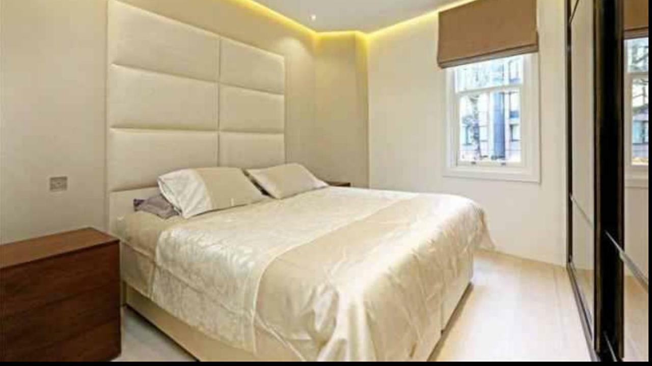 Heart Of Knightsbridge - Stunning Air Conditioned Apartment - 1 Minute Walk From Harrods ลอนดอน ภายนอก รูปภาพ